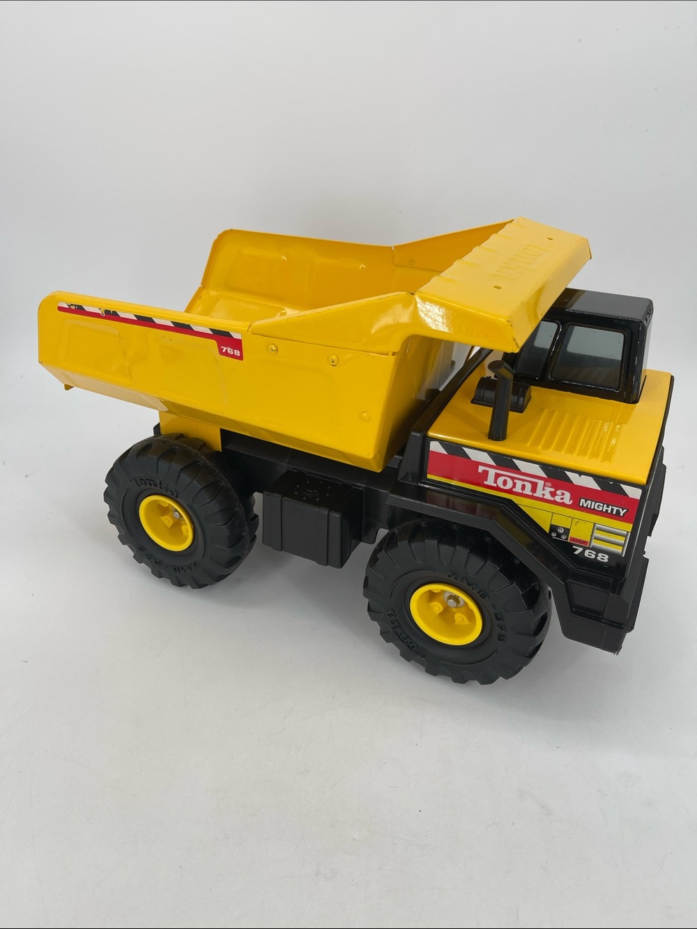 Vintage 1999 Mighty Tonka #768 Pressed Steel Dump Truck